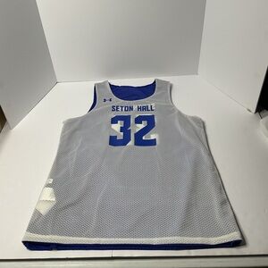 Under Armour Seton Hall Pirates #32 Reversible Basketball Jersey Mens Large NCAA